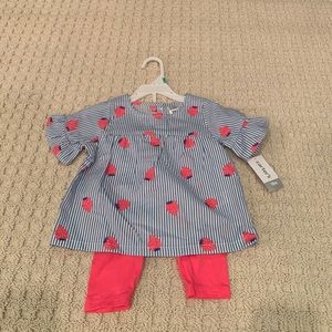 Brand new Carter’s Outfit - strawberries